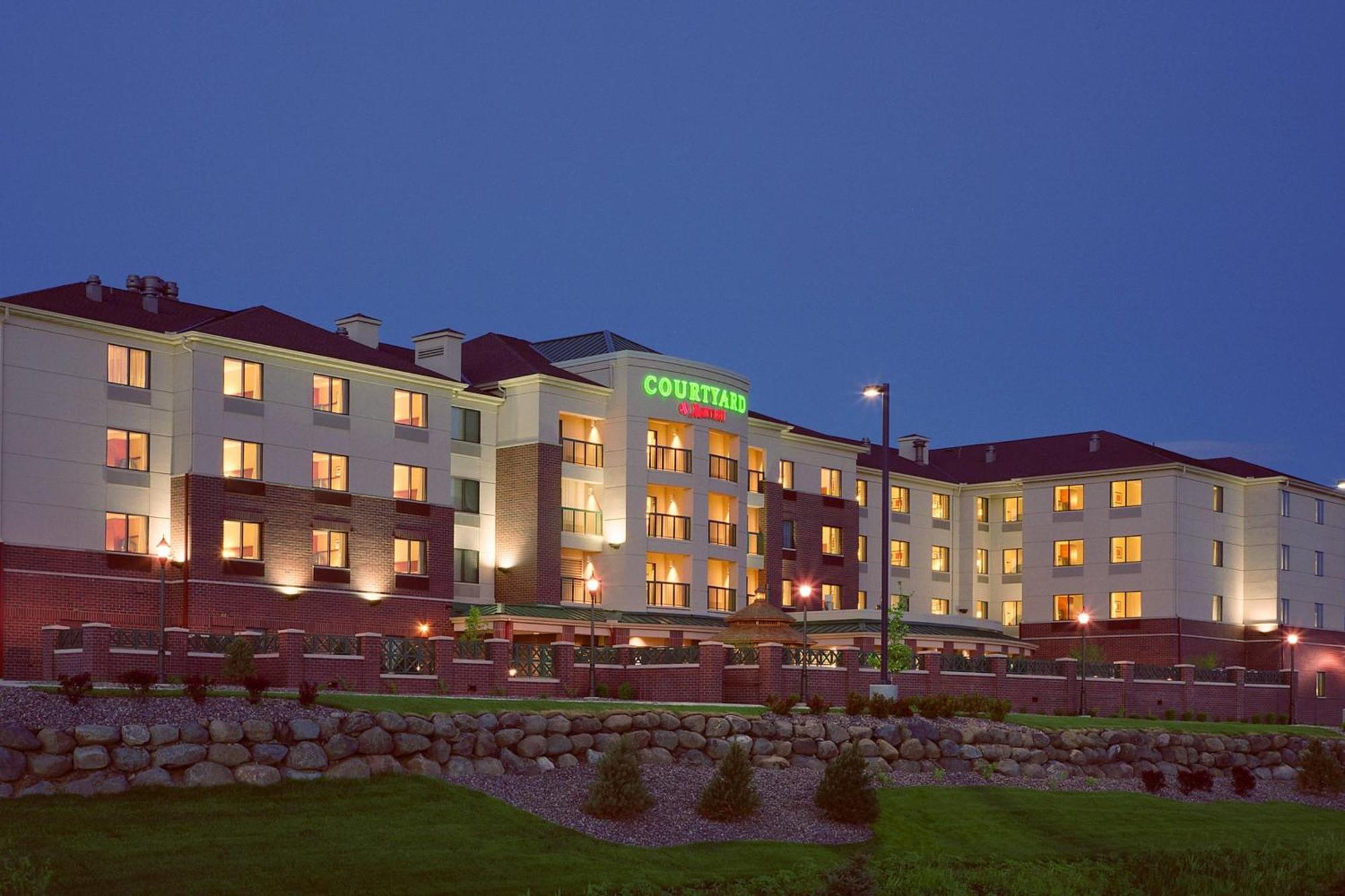 Hotel Courtyard By Marriott Madison East Zewnętrze zdjęcie