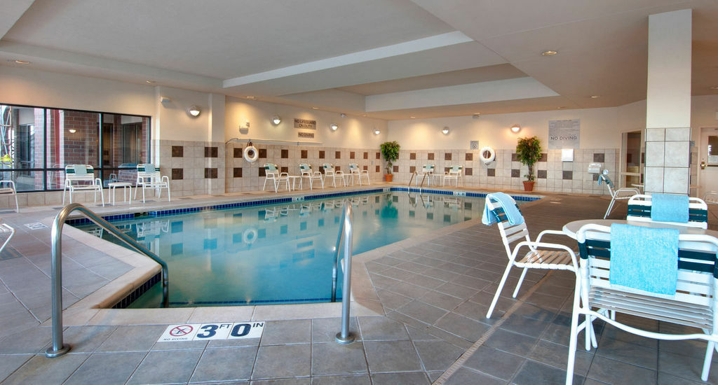 Hotel Courtyard By Marriott Madison East Zewnętrze zdjęcie